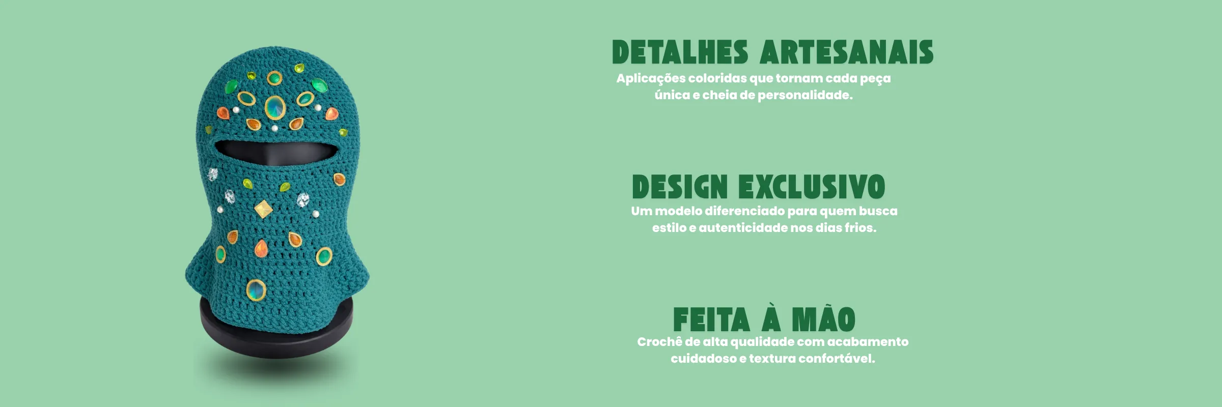 Balaclava verde com aplicações coloridas